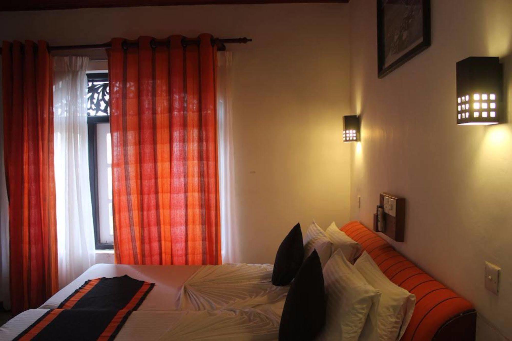 Samaya Beach Hotel Unawatuna Eksteriør billede